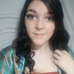 Meet your Posher, Cassie